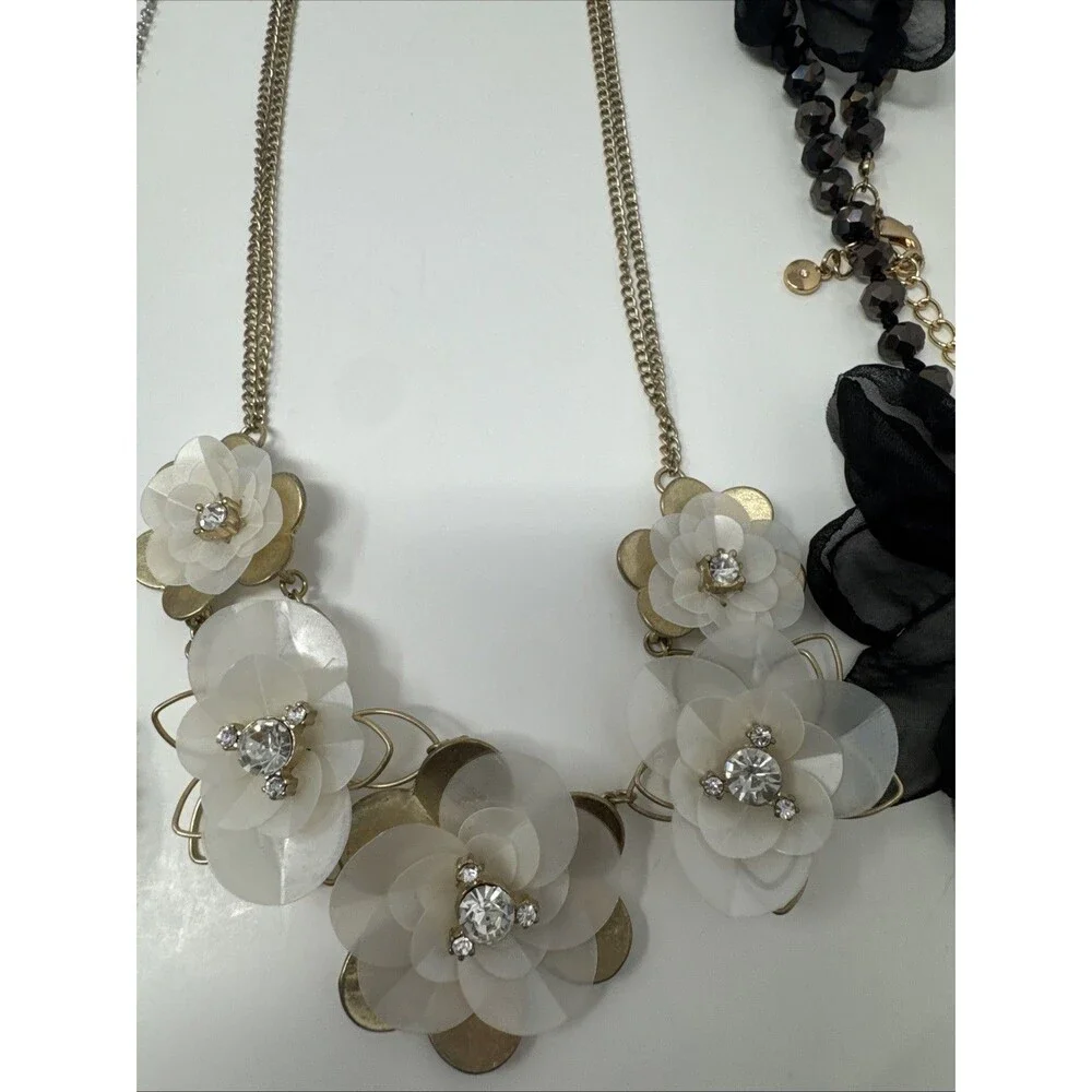 Lot Of 17 Jewelry Necklaces CATO Statement Spring Summer Costume Long Flower